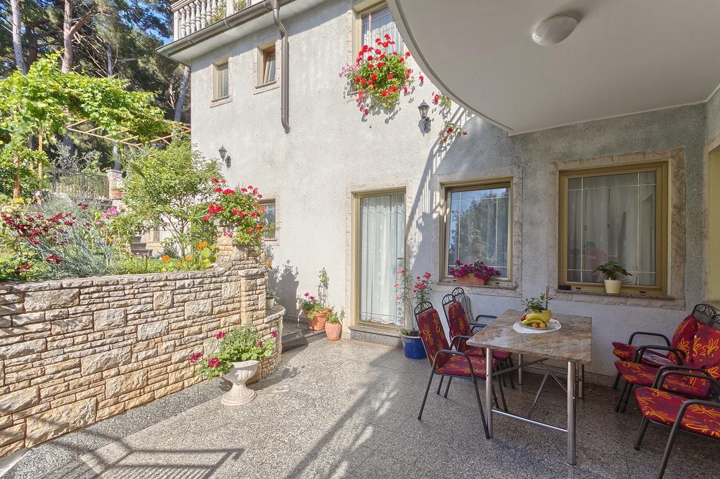 Apartments Ljiljana Пула Экстерьер фото